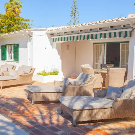 Casa Lola Vila