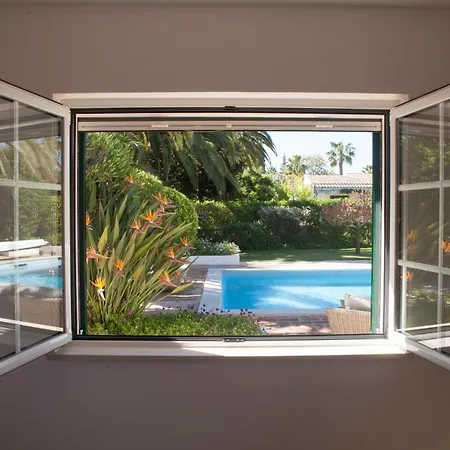 Casa Lola Vila *