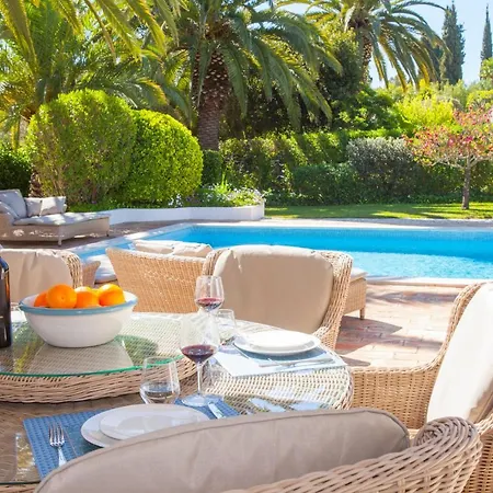 Casa Lola Vila