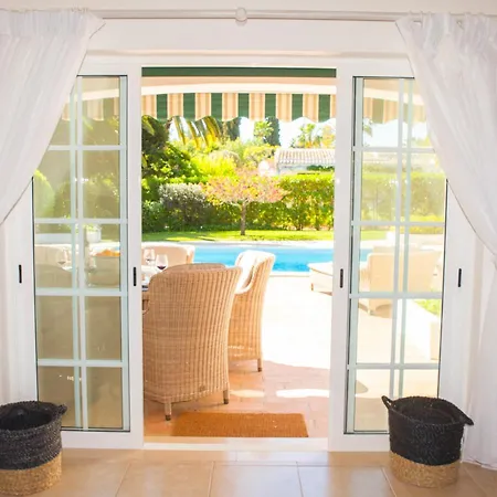 Villa Casa Lola *