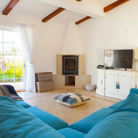 Vila Casa Lola